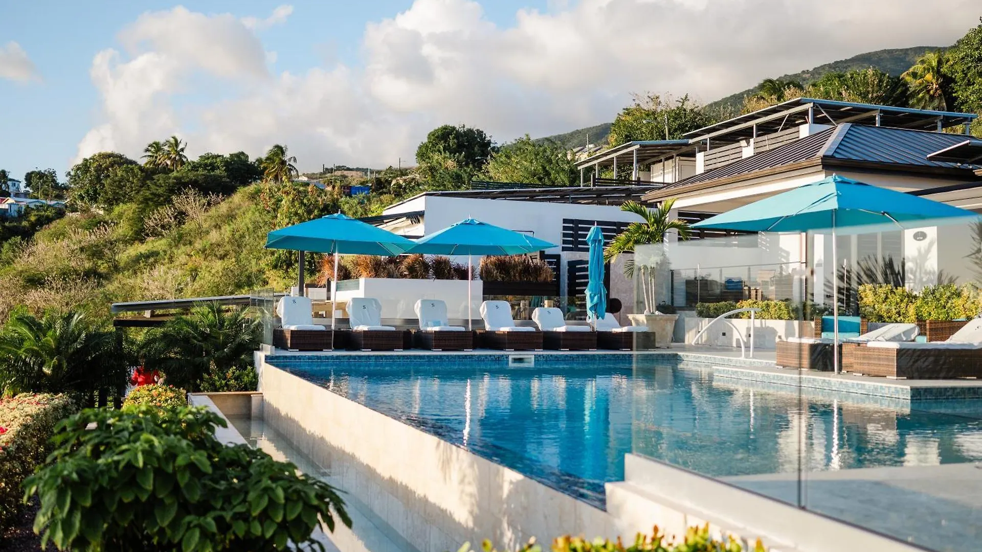 Sunset Reef St. Kitts Hotel Ottleyʼs Village 5*,